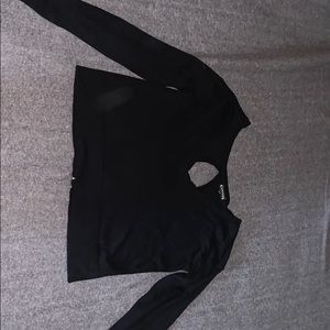 Black zip in the back crop top
